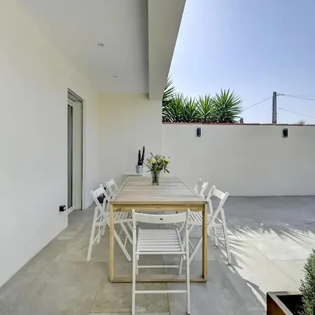 Awesome In With Wifi Holiday home Marseille