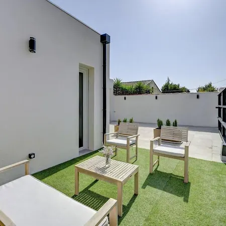 Holiday home Awesome In With Wifi