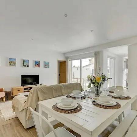 Holiday home Awesome In With Wifi *