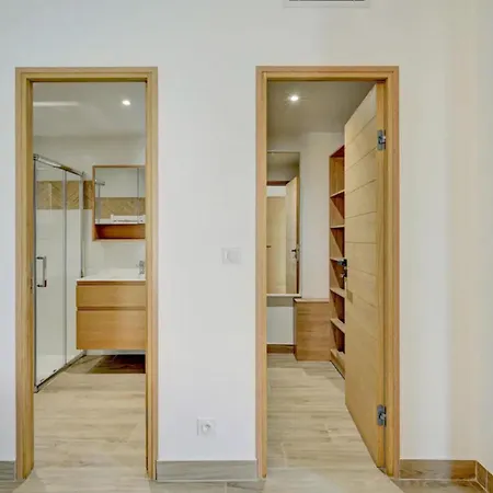 Awesome In With Wifi Holiday home Marseille